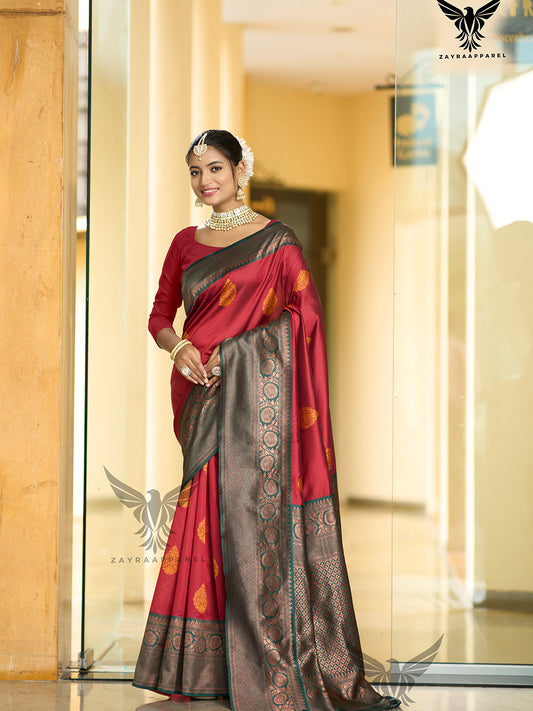 women self design banarasi saree